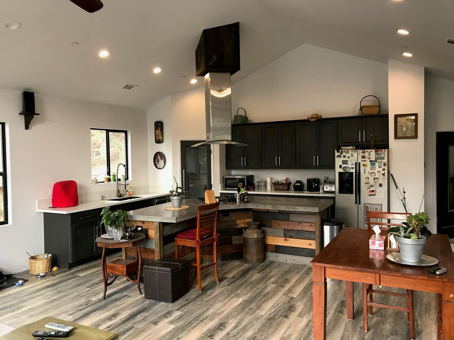 Bright and Modern Kitchen Transformation image